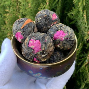 Связанный красный чай Метис с лилией и клевером 100 г